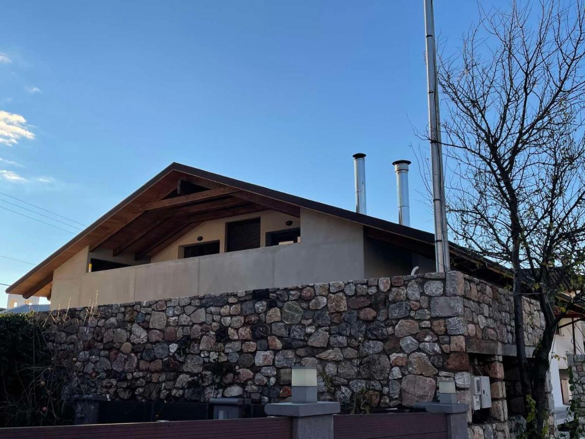 הוילה קלבריטה Ερυθρελάτη מראה חיצוני תמונה